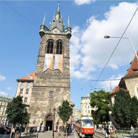 Sightseeing Apartment By Ruterra Praha Bagian luar foto