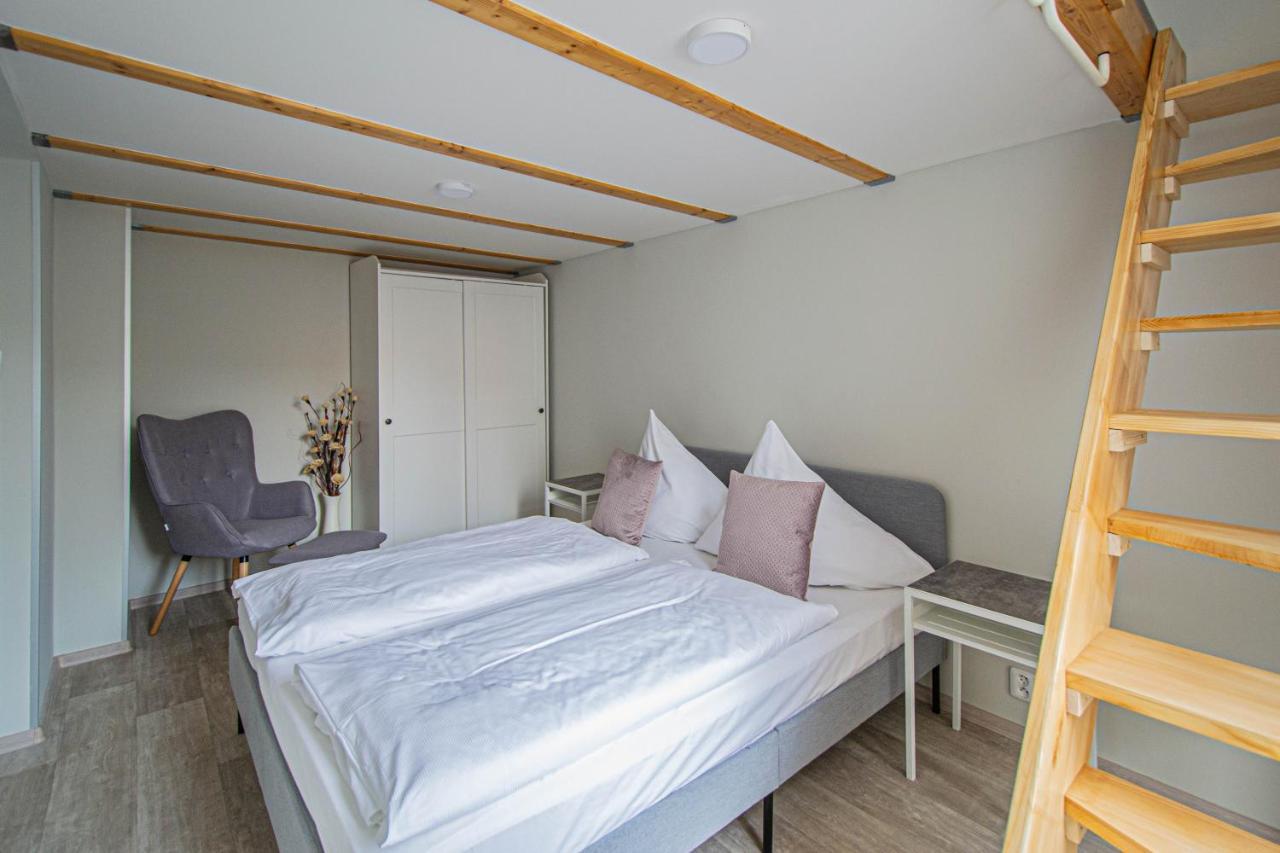 Sightseeing Apartment By Ruterra Praha Bagian luar foto